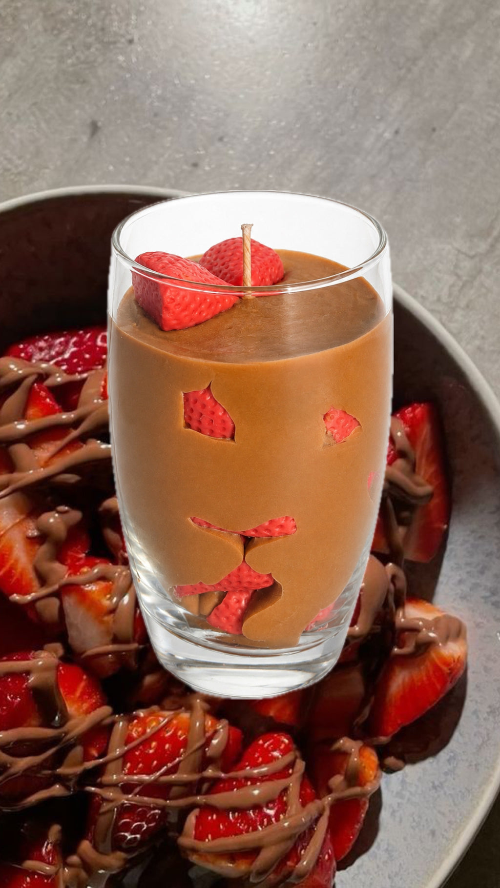 STRAWBERRY CHOCOLATE MELT
