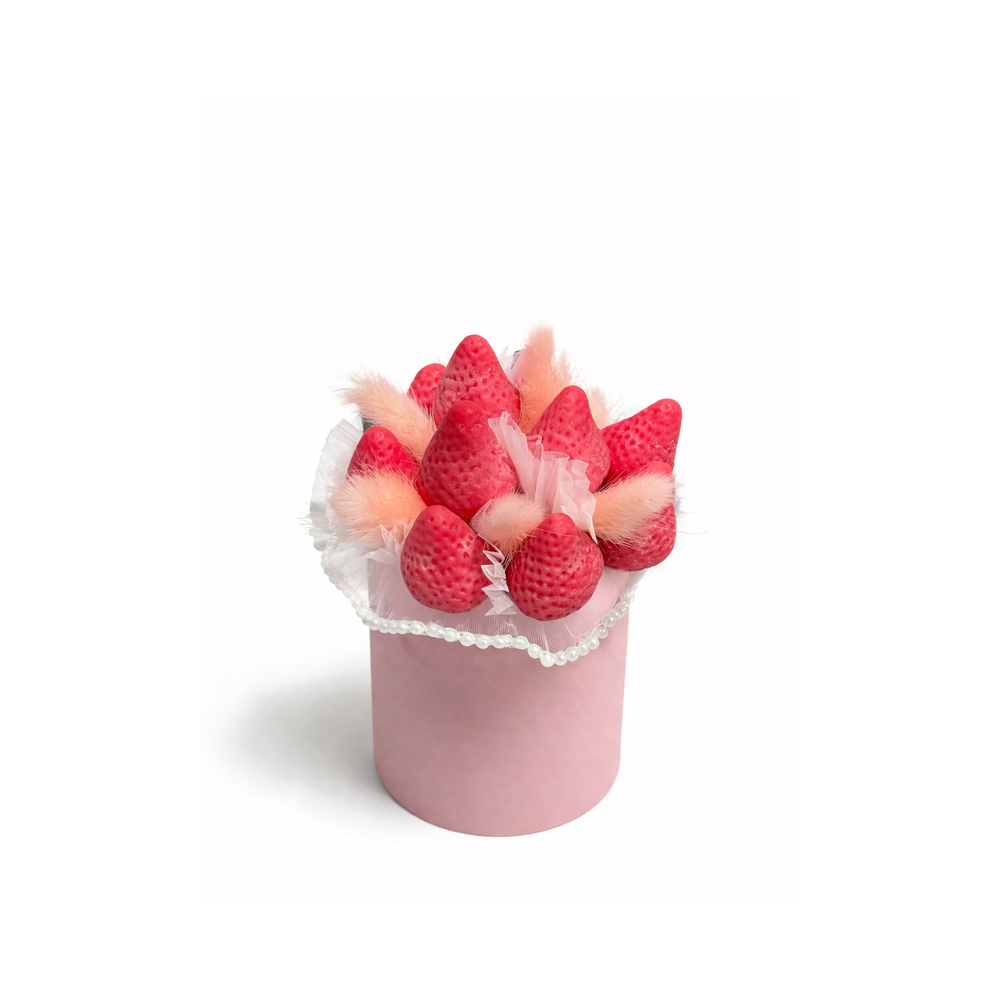 STRAWBERRY BOUQUET SMALL